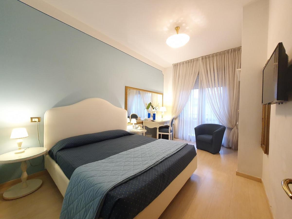 Hotel Continentale Arezzo Ngoại thất bức ảnh