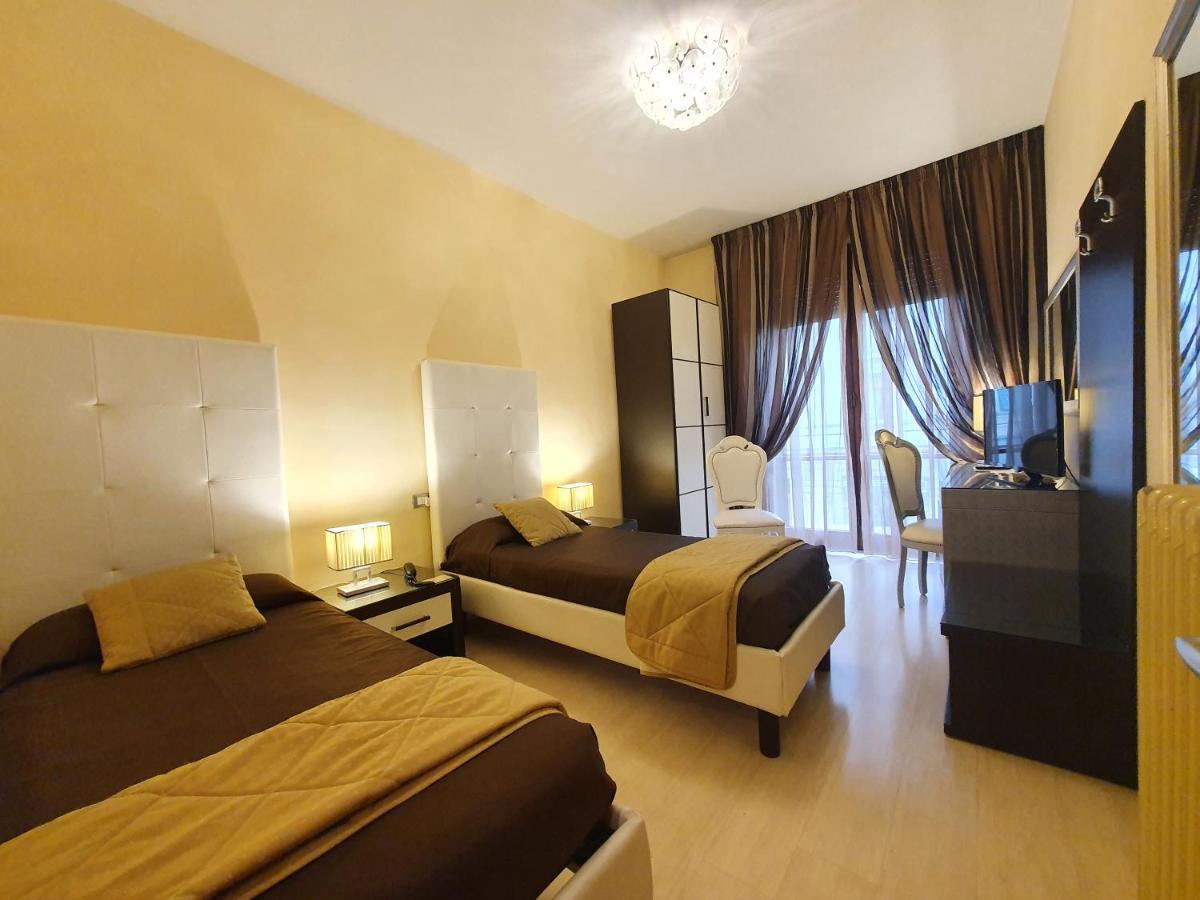 Hotel Continentale Arezzo Ngoại thất bức ảnh