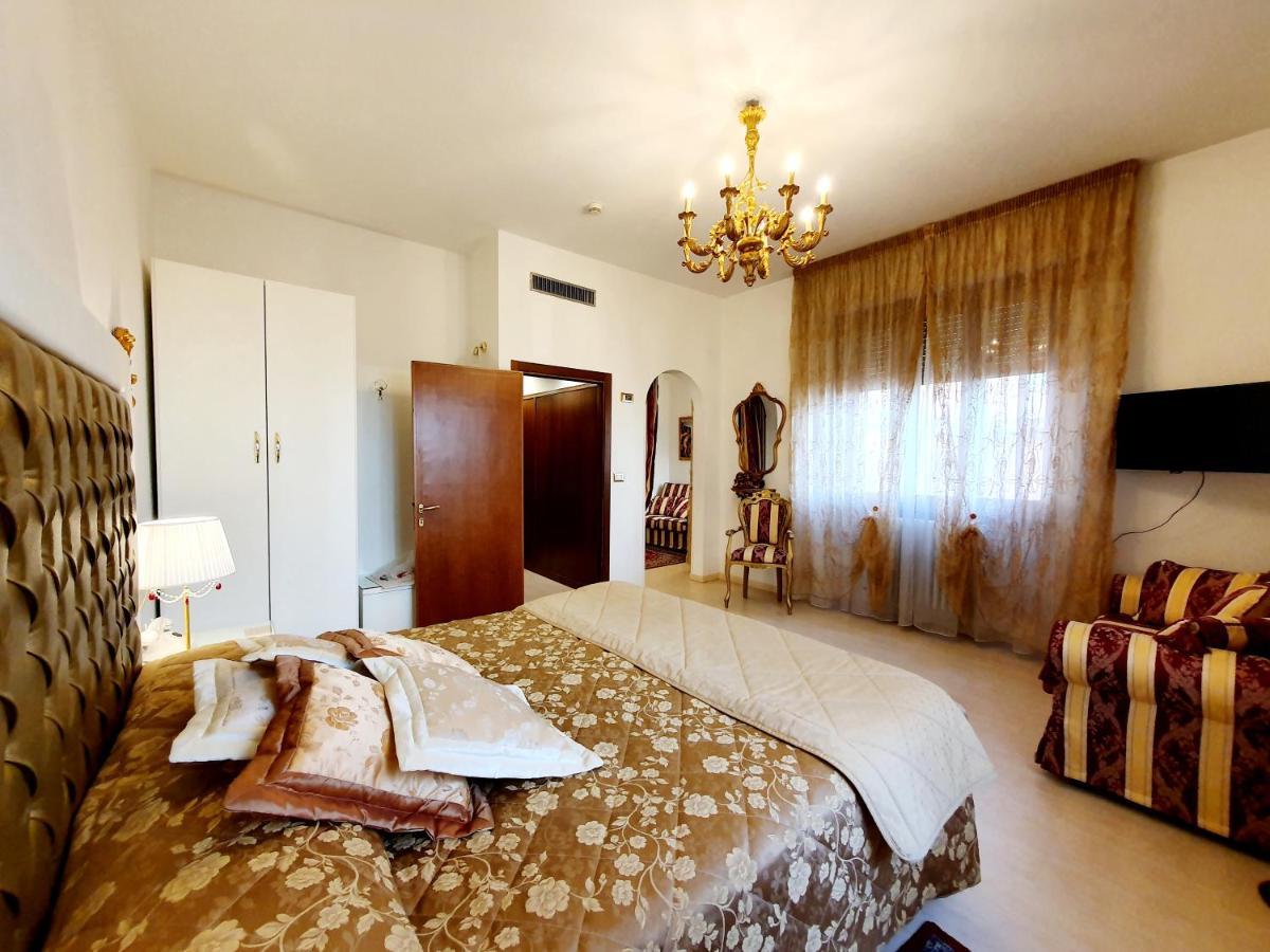 Hotel Continentale Arezzo Ngoại thất bức ảnh
