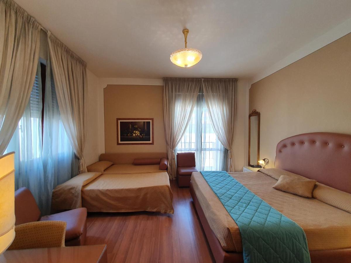 Hotel Continentale Arezzo Ngoại thất bức ảnh