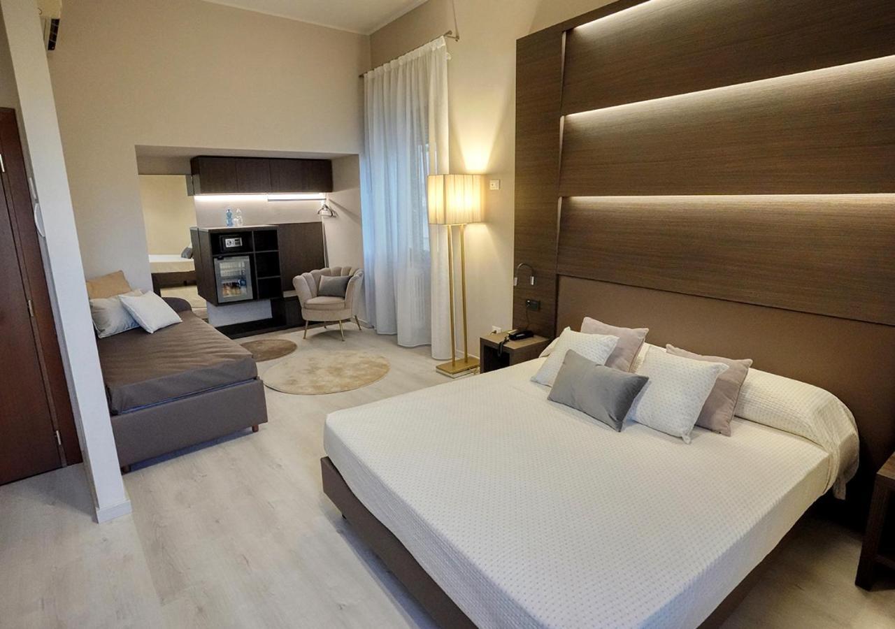 Hotel Continentale Arezzo Ngoại thất bức ảnh