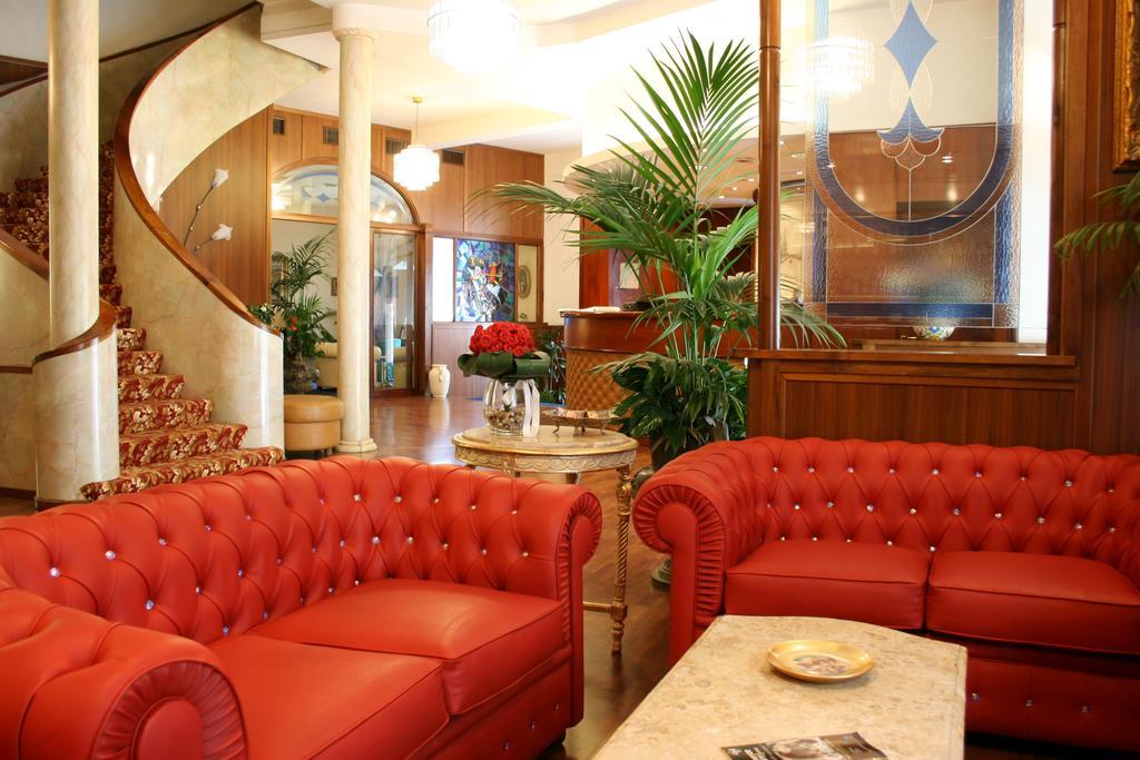 Hotel Continentale Arezzo Ngoại thất bức ảnh
